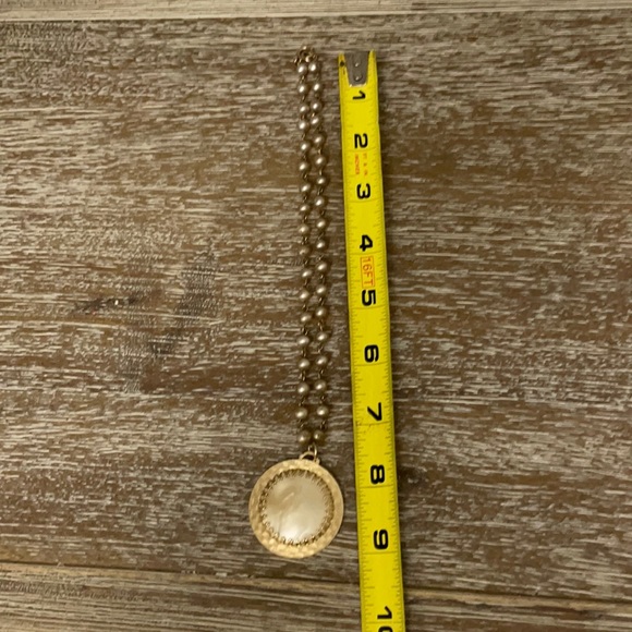 Vintage Necklace Glassy 9 Inch Tan and Gold - Picture 2 of 12